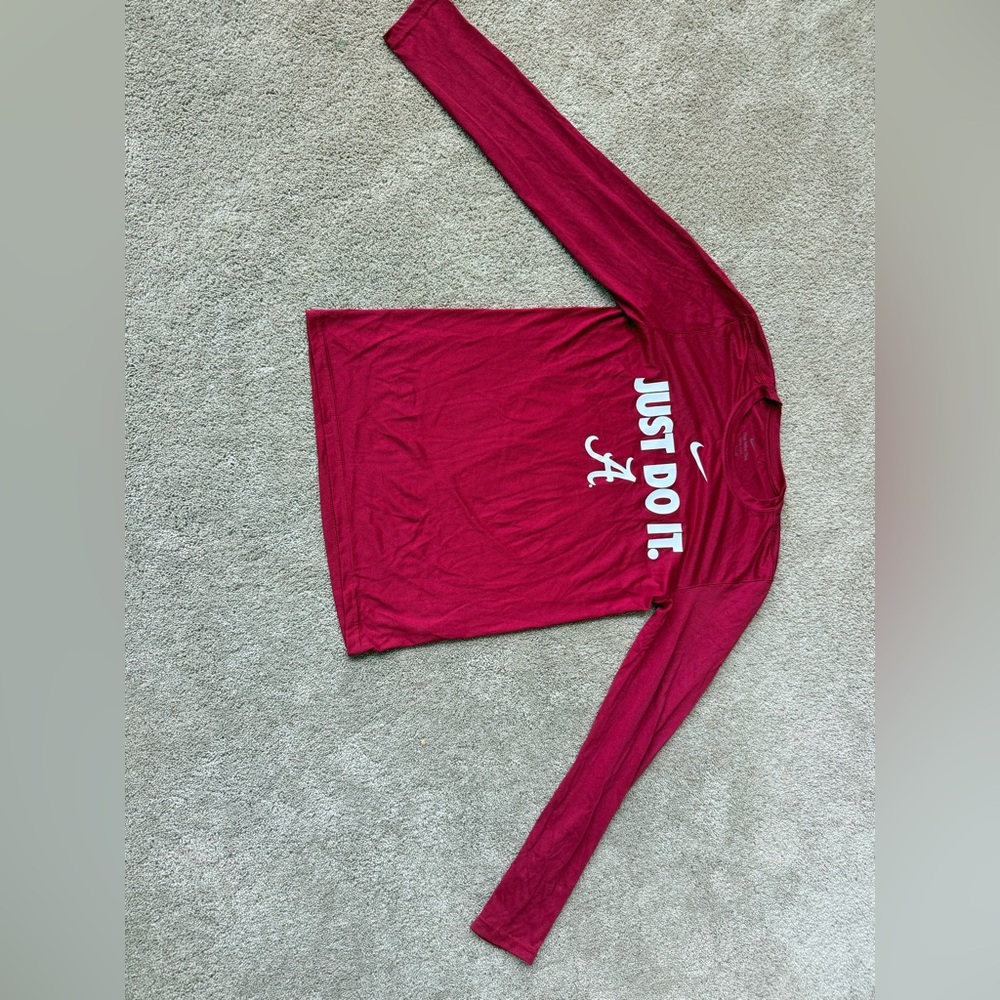 Nike Red Alabama logo Long Sleeve Tee unisex
Like new
